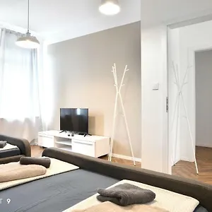 Apartament Downtown / Free Parking, Lublana