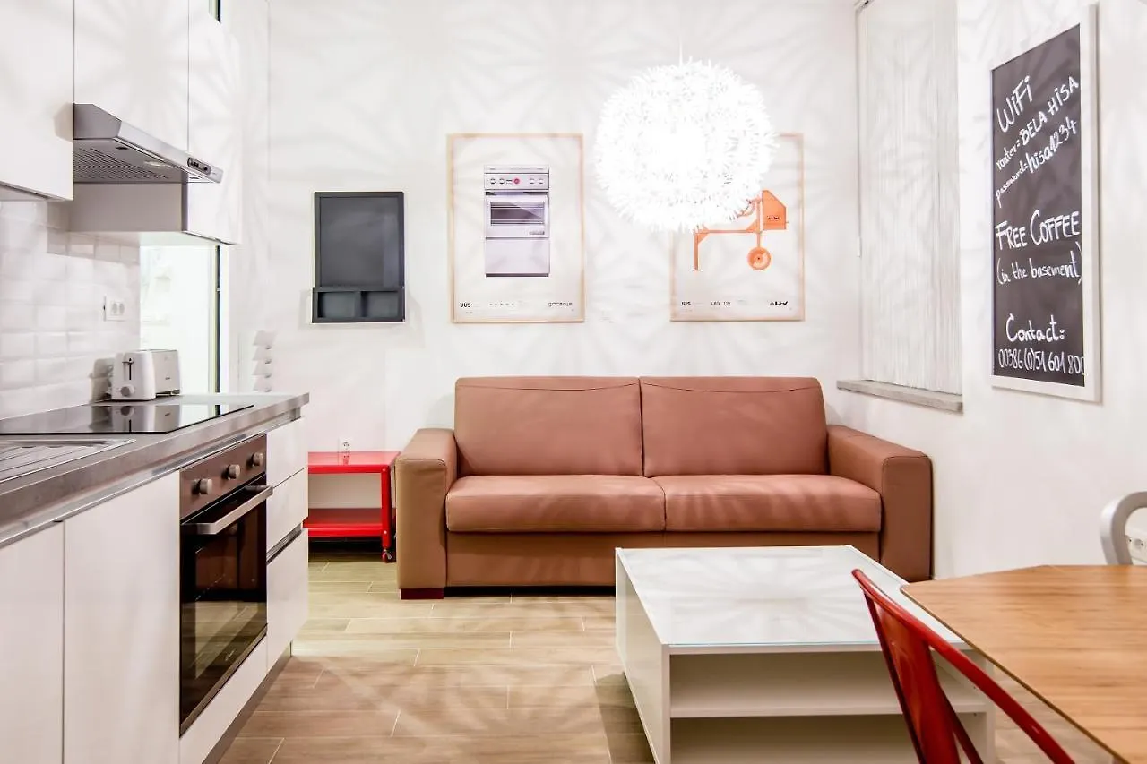 Wh Apartments Lubiana 0*,