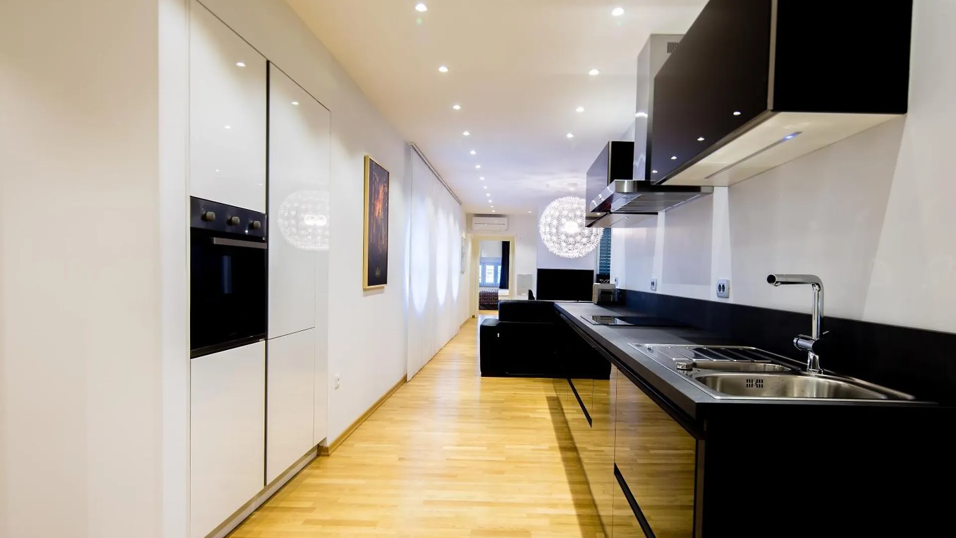Wh Apartments Lubiana