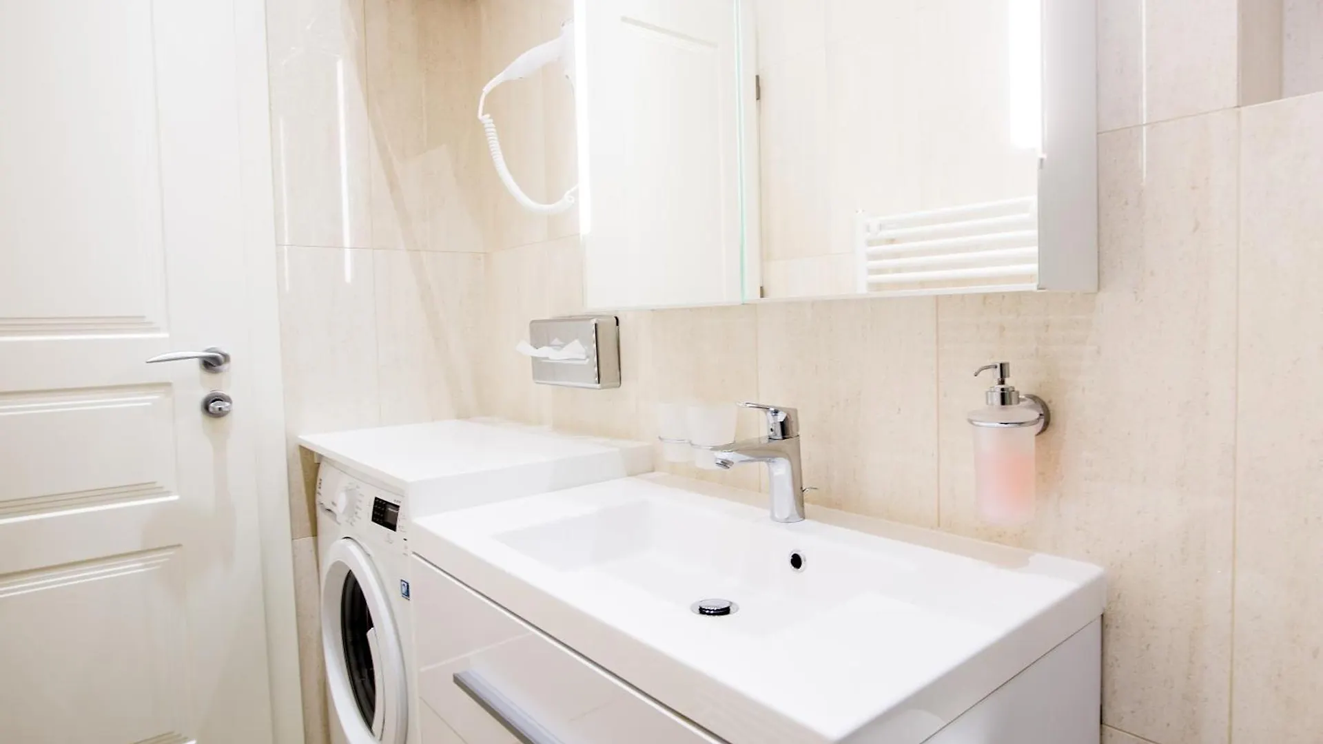 Wh Apartments Λιουμπλιάνα